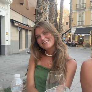 Myrthe Hovinga