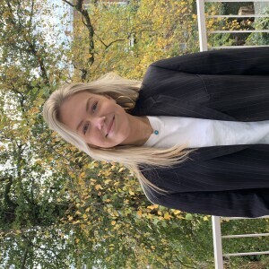 Roos van Heuveln
